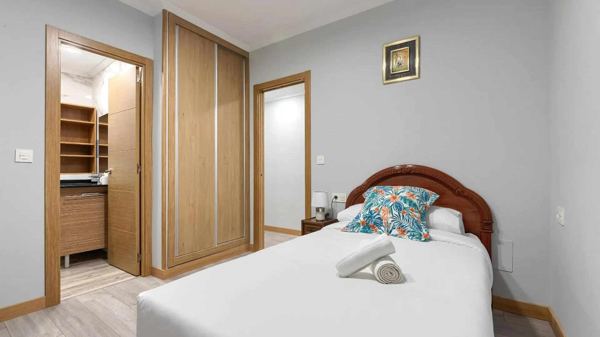 Vivienda Turistica Centrica Y Con Estilo En El Encantador Barrio La Cruz Bilbao