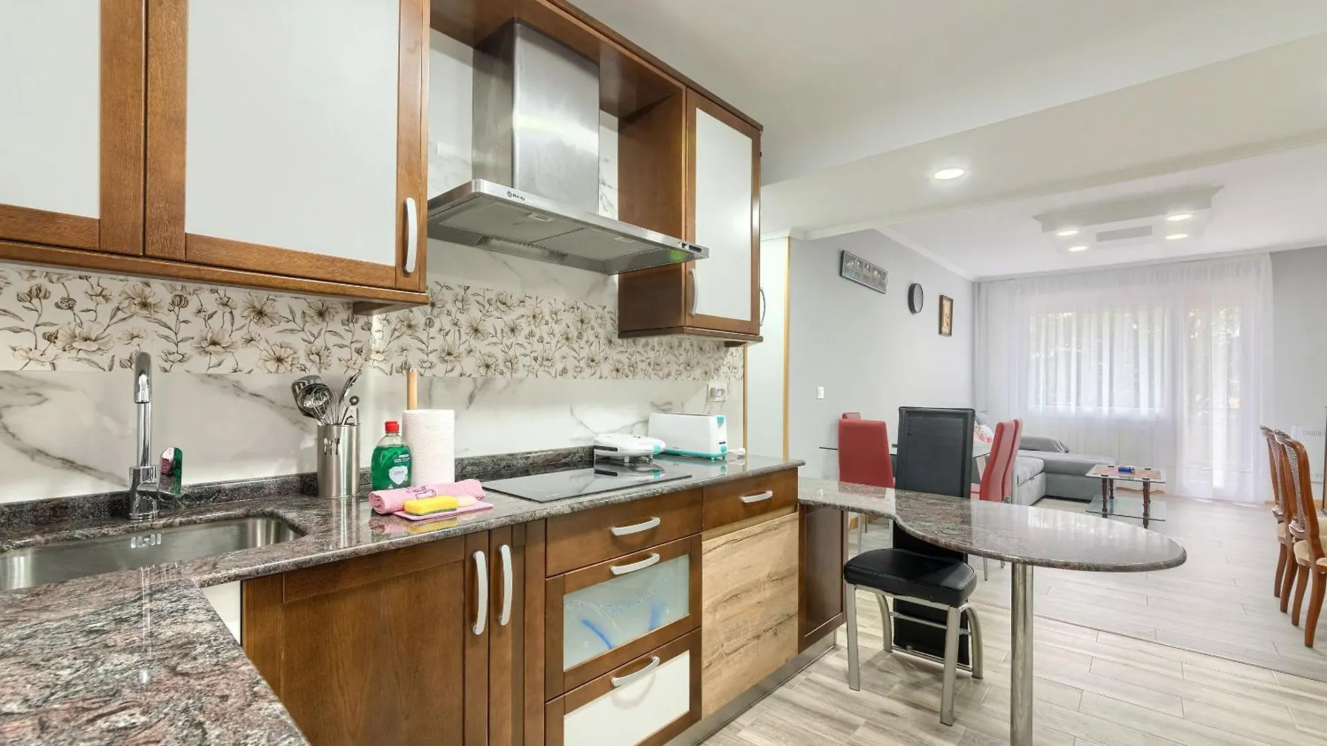Apartment Vivienda Turistica Centrica Y Con Estilo En El Encantador Barrio La Cruz Bilbao